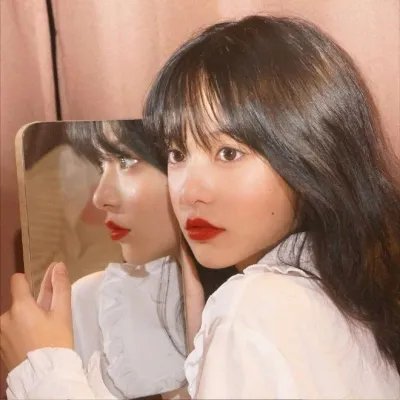母亲与女儿